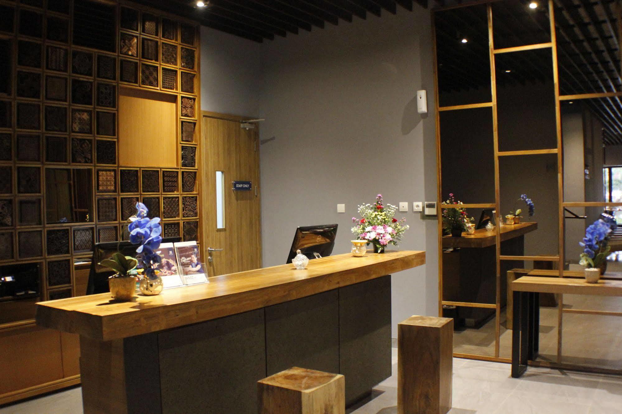 Batiqa Hotel Lampung Bandar Lampung Kültér fotó