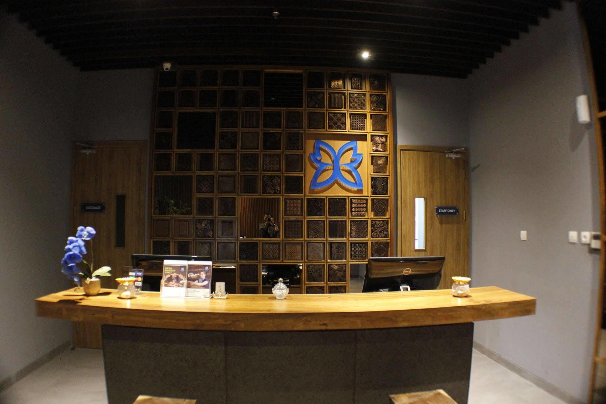 Batiqa Hotel Lampung Bandar Lampung Kültér fotó
